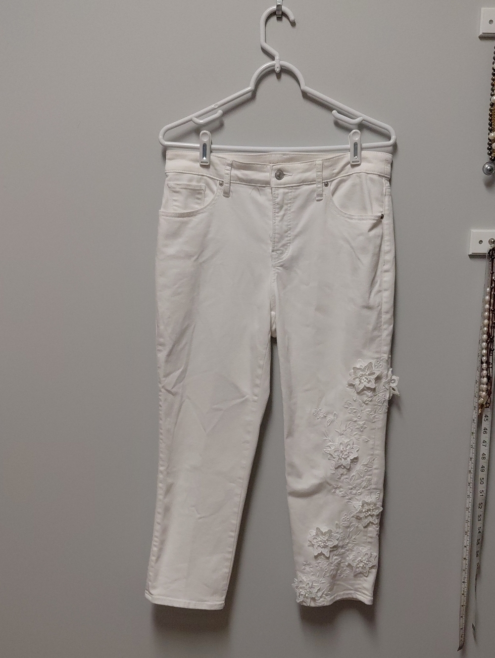 Chico's Floral Embroidered Women's Jeans